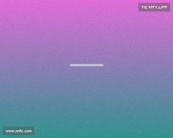 石宇奇激动跪地泪洒赛场羽毛球世锦赛男单首度夺冠